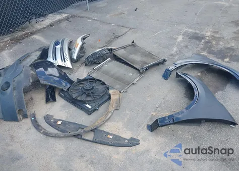 2015 Ford Explorer Xlt z USA, uszkodzony, nr VIN 1FM5K7D80FGA17644